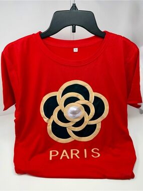Red Graphic Tee with Gold & Black Floral Emblem NWOT size XL